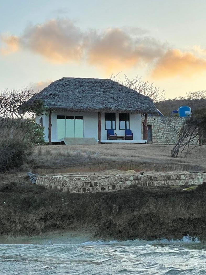 Les Paillottes De Babaomby Hotel Antsiranana Exterior photo
